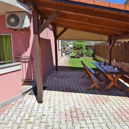 Maja 1809 Apartment